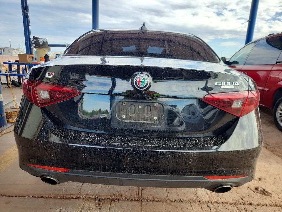 2018 ALFA ROMEO GIULIA Q4 6