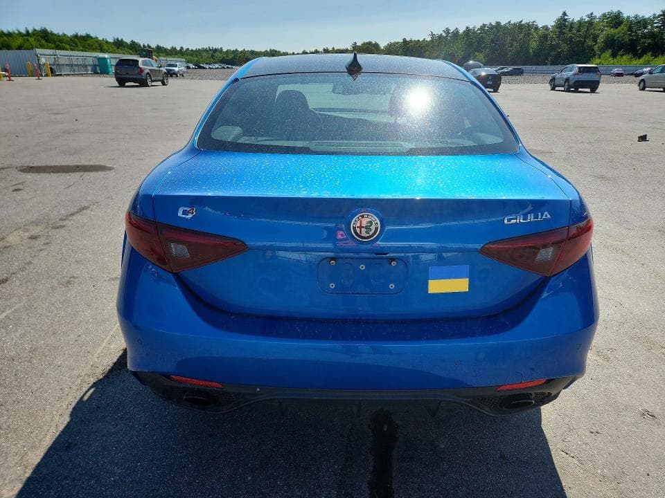 2022 ALFA ROMEO GIULIA SUPER 6