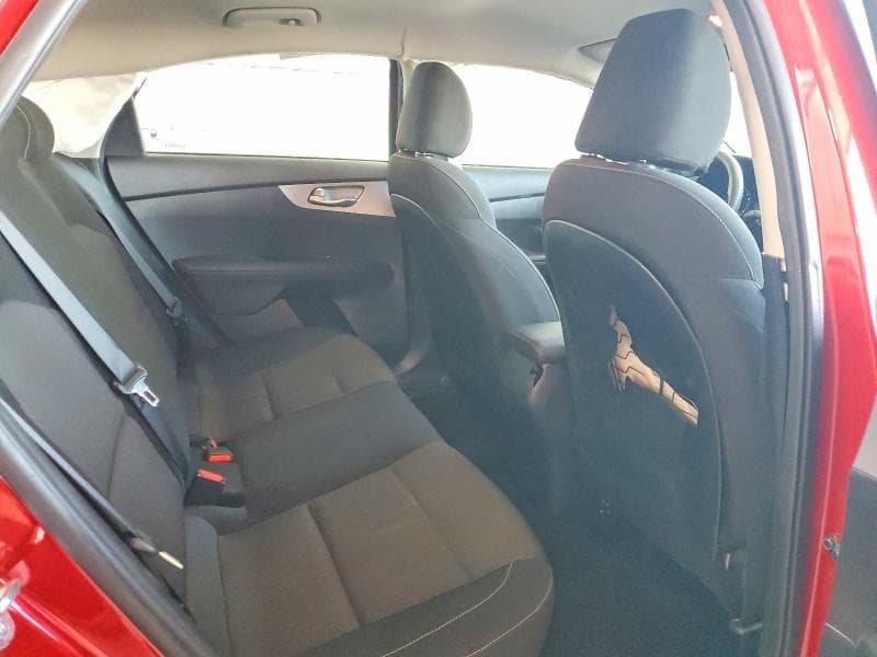 2024 KIA FORTE LXS 10