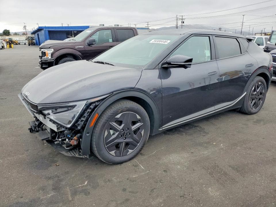 2025 KIA EV6 LIGHT LONG RANGE - 1