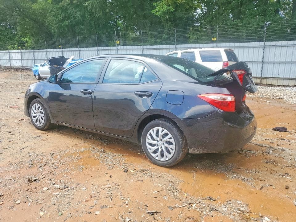2018 TOYOTA COROLLA LE 2