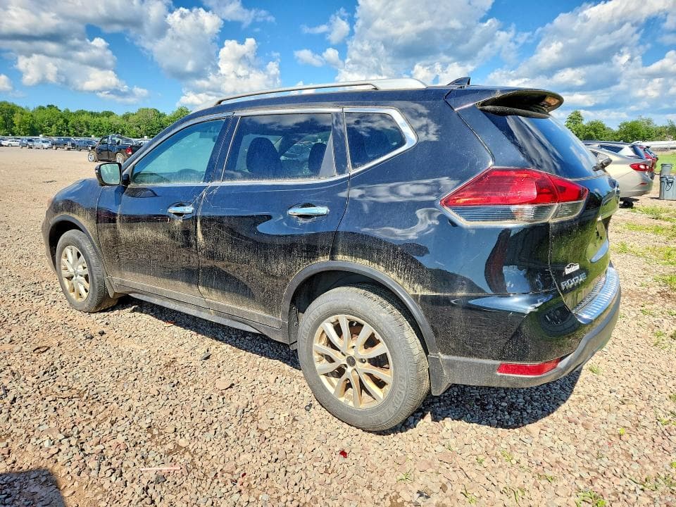 2017 NISSAN ROGUE SV 2