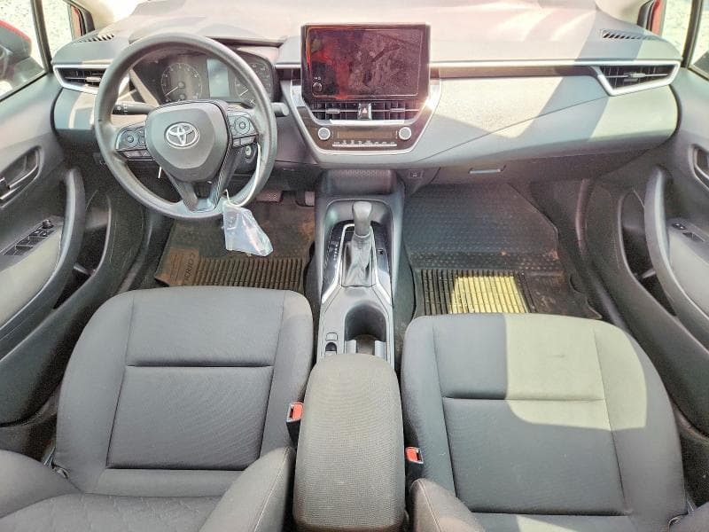 2024 TOYOTA COROLLA LE 8
