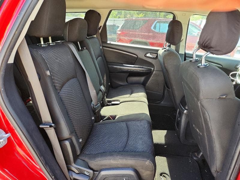 2019 DODGE JOURNEY SE 11