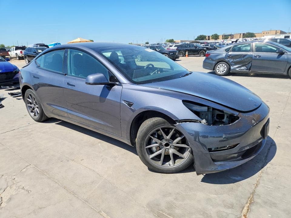 2023 TESLA MODEL 3 4