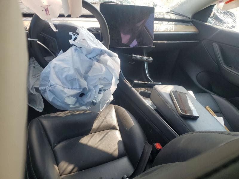 2021 TESLA MODEL Y 8
