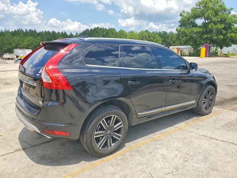 2017 VOLVO XC60 T5 DYNAMIC 3