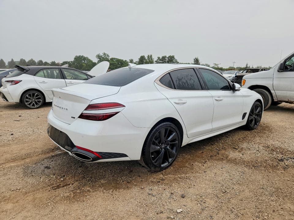 2023 GENESIS G70 3.3T STANDARD 3