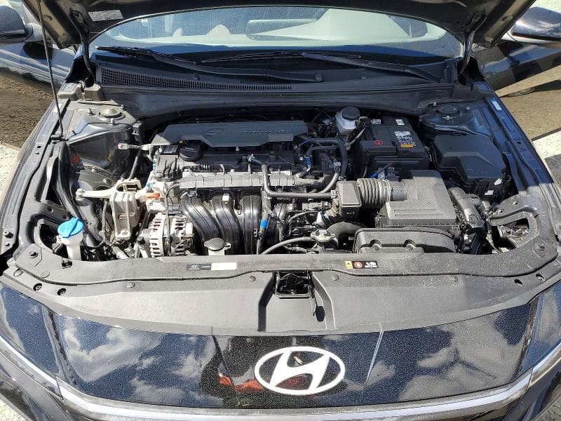 2024 HYUNDAI ELANTRA SEL 11