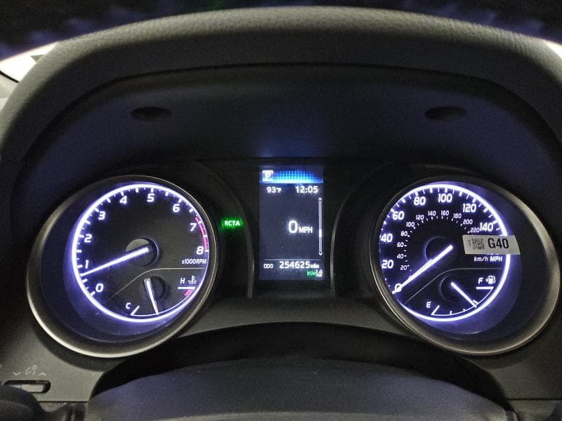 2023 TOYOTA CAMRY SE 9