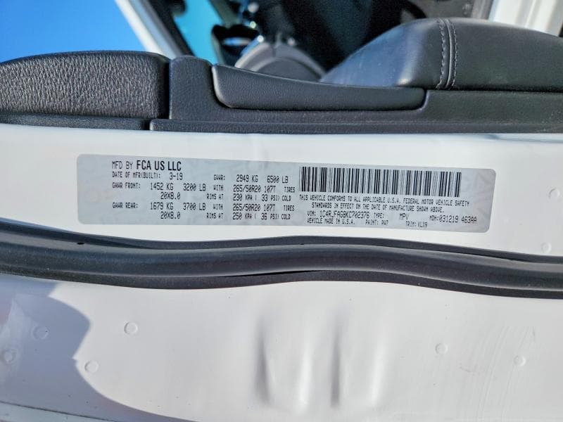 2019 JEEP GRAND CHEROKEE LAREDO 14