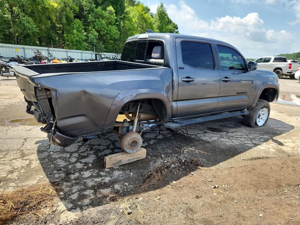 2020 TOYOTA TACOMA SR5 V6 3