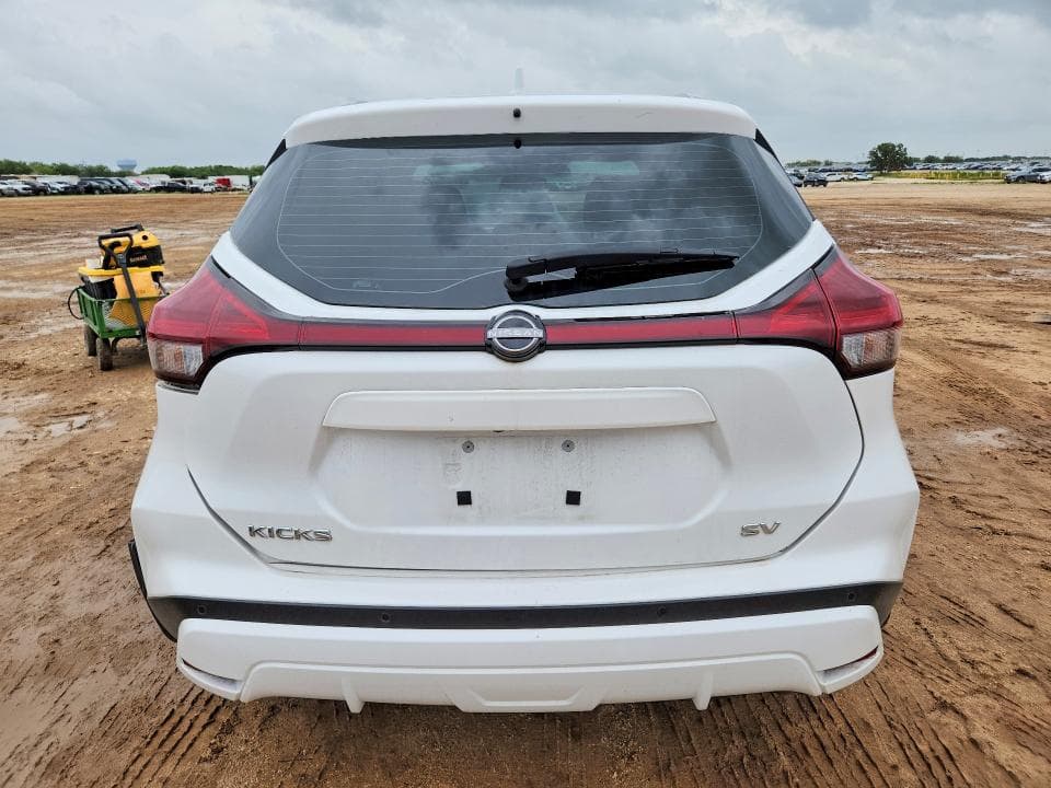 2023 NISSAN KICKS SV 6