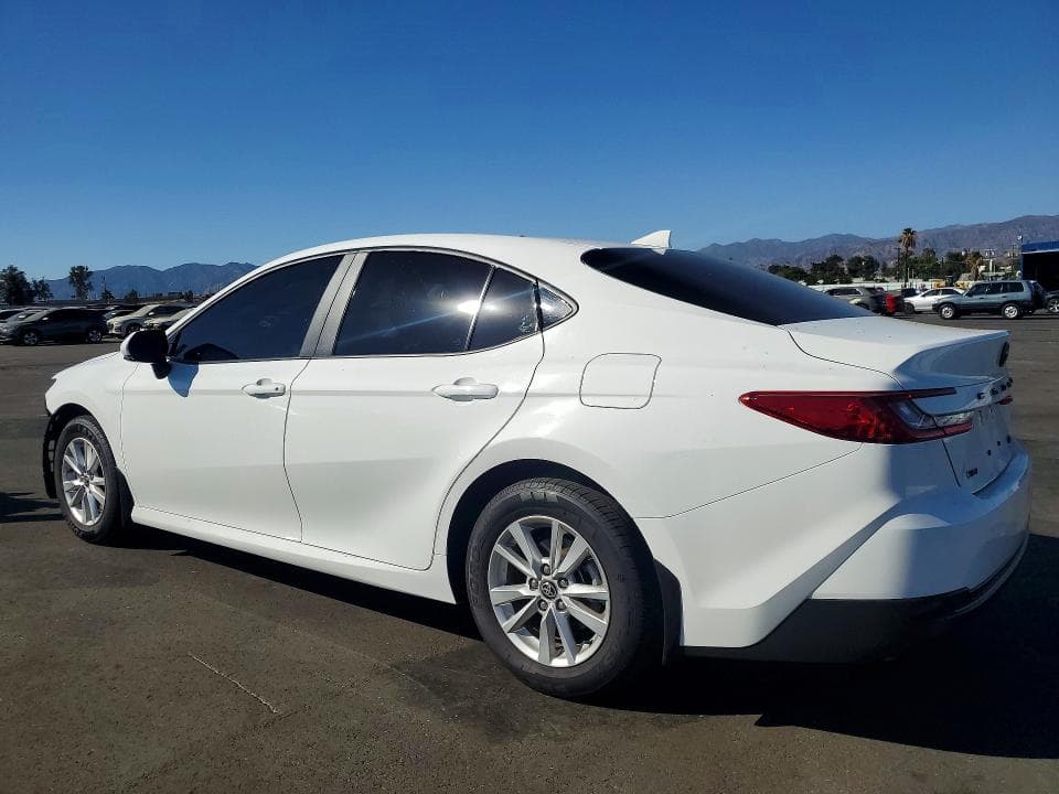 2025 TOYOTA CAMRY LE 2