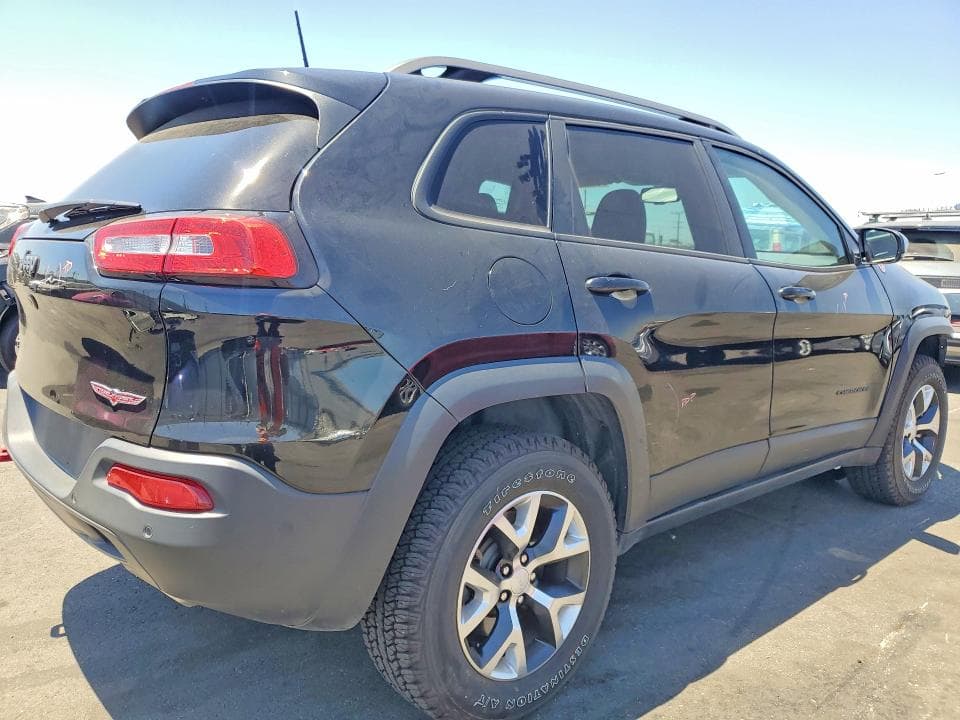 2018 JEEP CHEROKEE TRAILHAWK 3