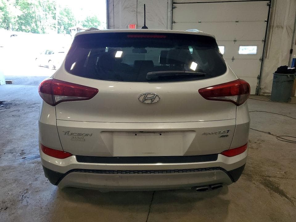 2017 HYUNDAI TUCSON SPORT 6