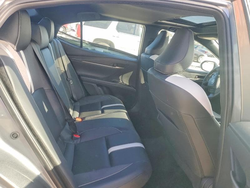 2025 TOYOTA CAMRY SE 10