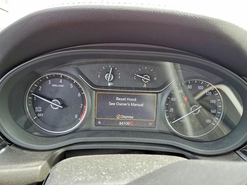2019 BUICK REGAL TOURX ESSENCE 9