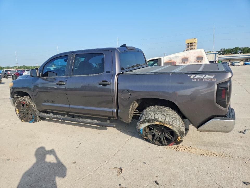 2020 TOYOTA TUNDRA CREWMAX SR5 2