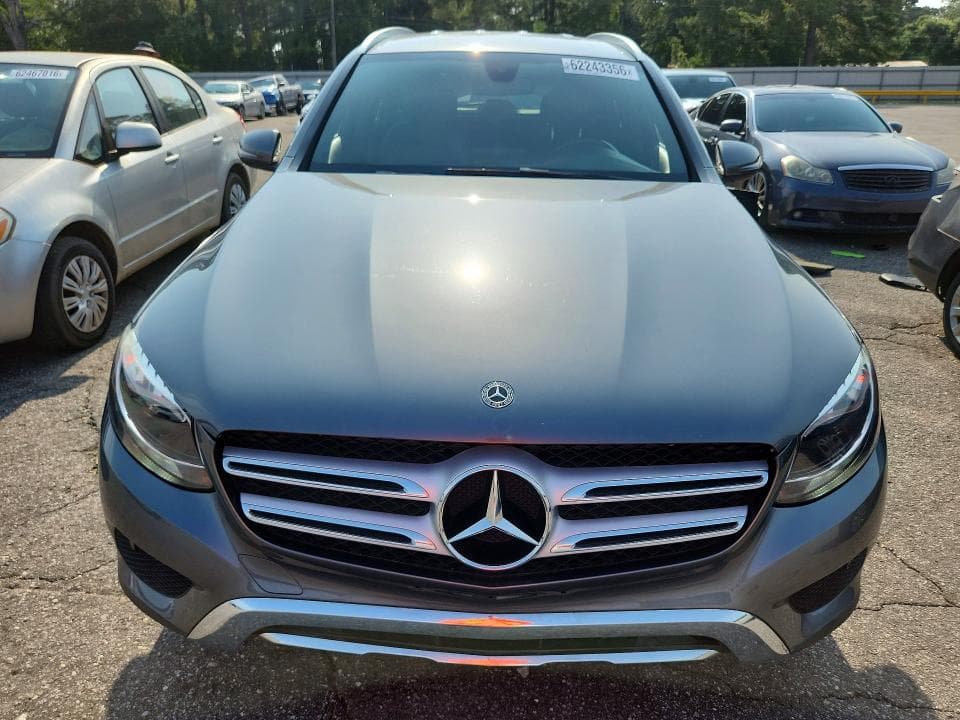 2018 MERCEDES-BENZ GLC 300 5