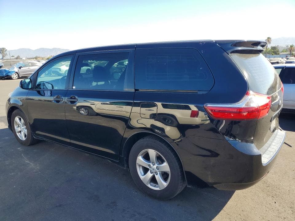 2017 TOYOTA SIENNA L 7-PASSENGER 2