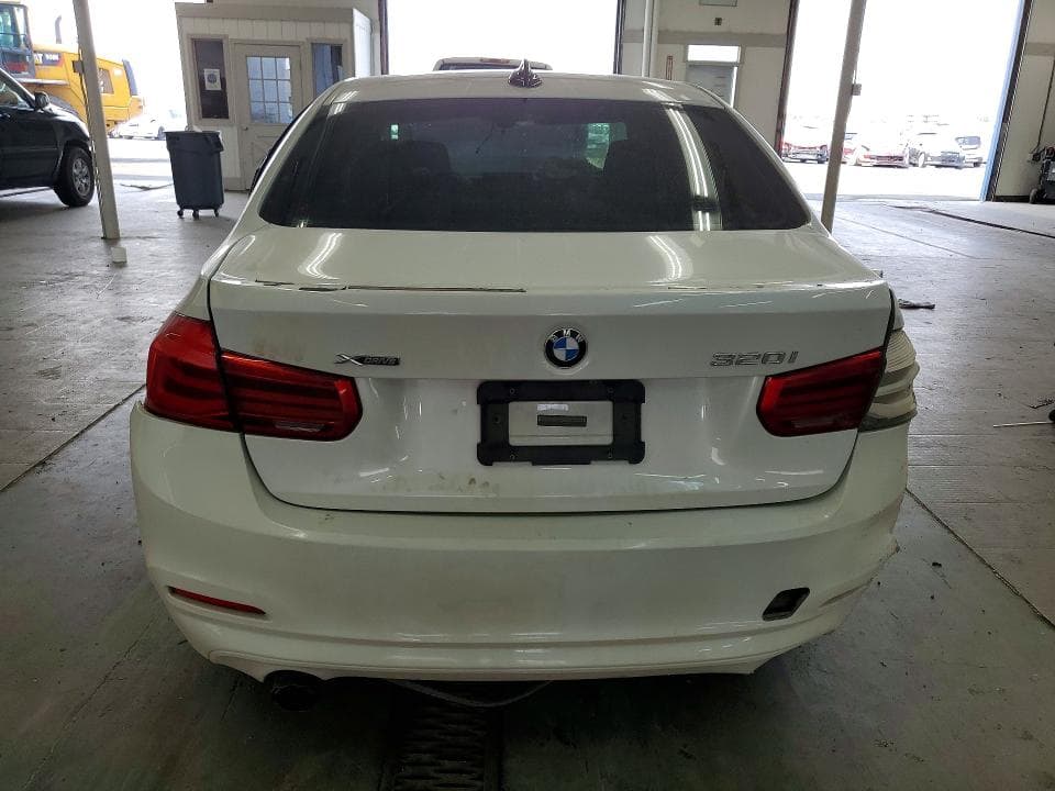 2018 BMW 320 XI 6