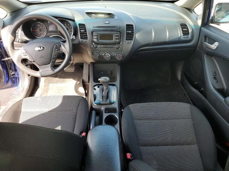 2017 KIA FORTE LX 8