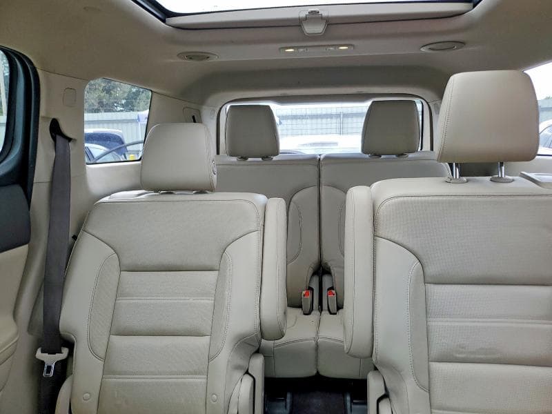 2018 GMC ACADIA DENALI 10