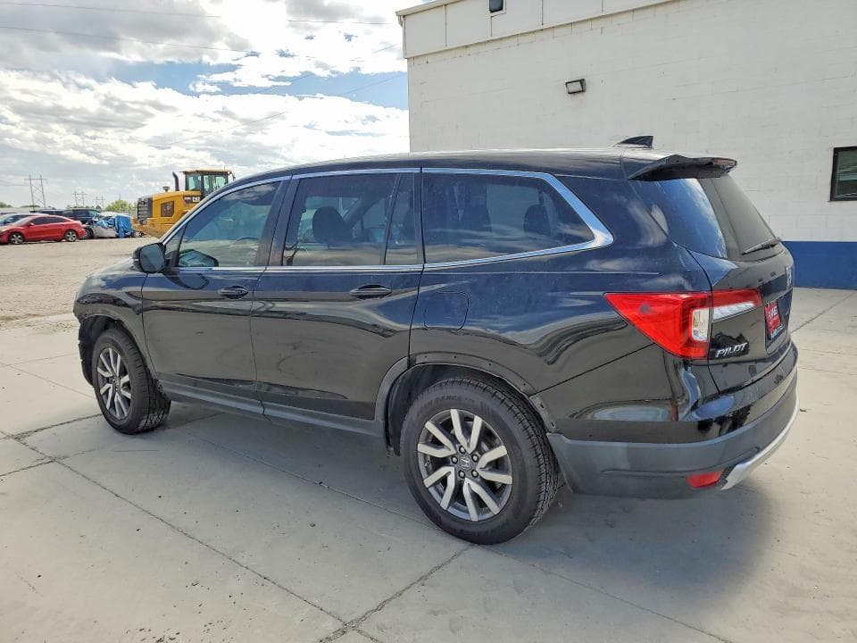 2019 HONDA PILOT EX 2
