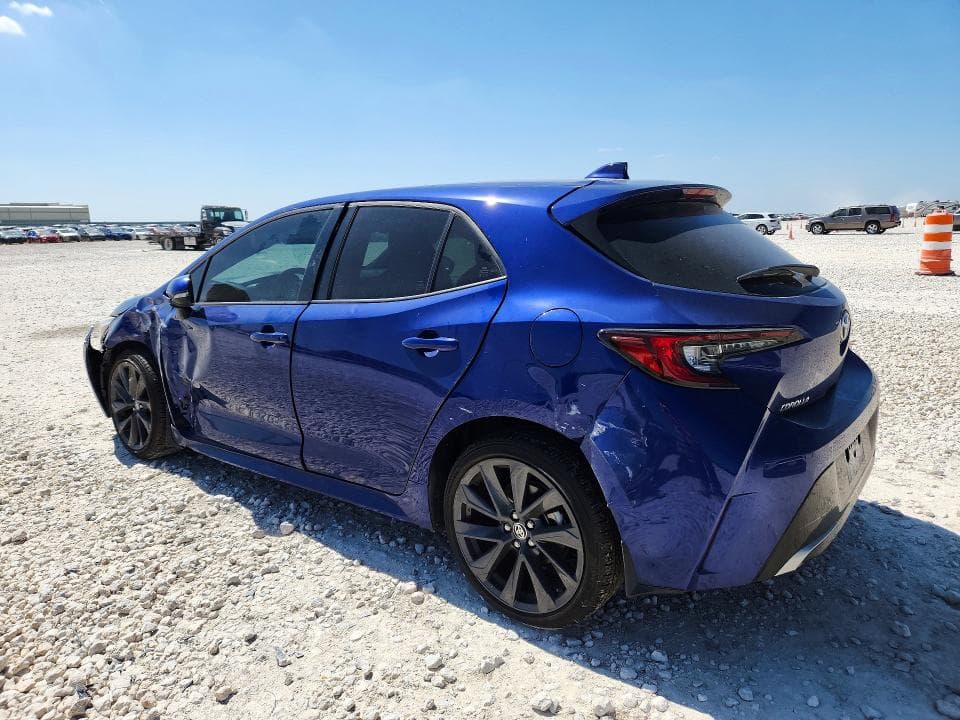 2024 TOYOTA COROLLA XSE 2