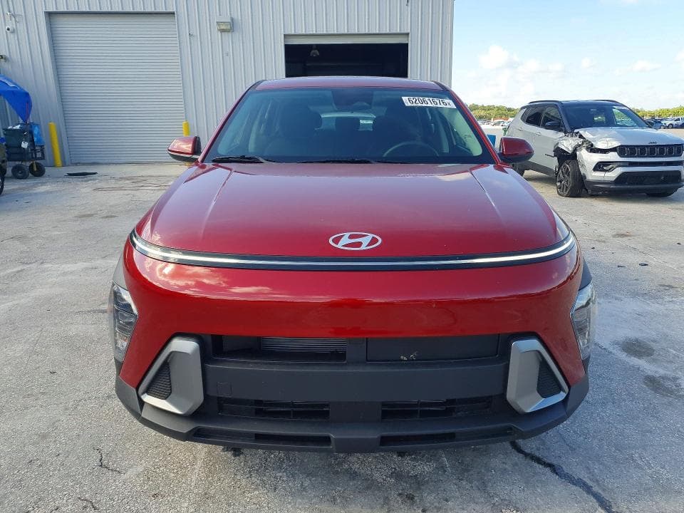 2026 HYUNDAI KONA SE 5