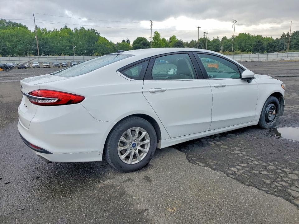 2018 FORD FUSION S 3