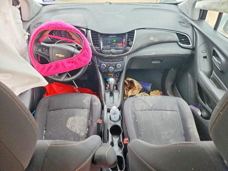 2019 CHEVROLET TRAX 1LT 8
