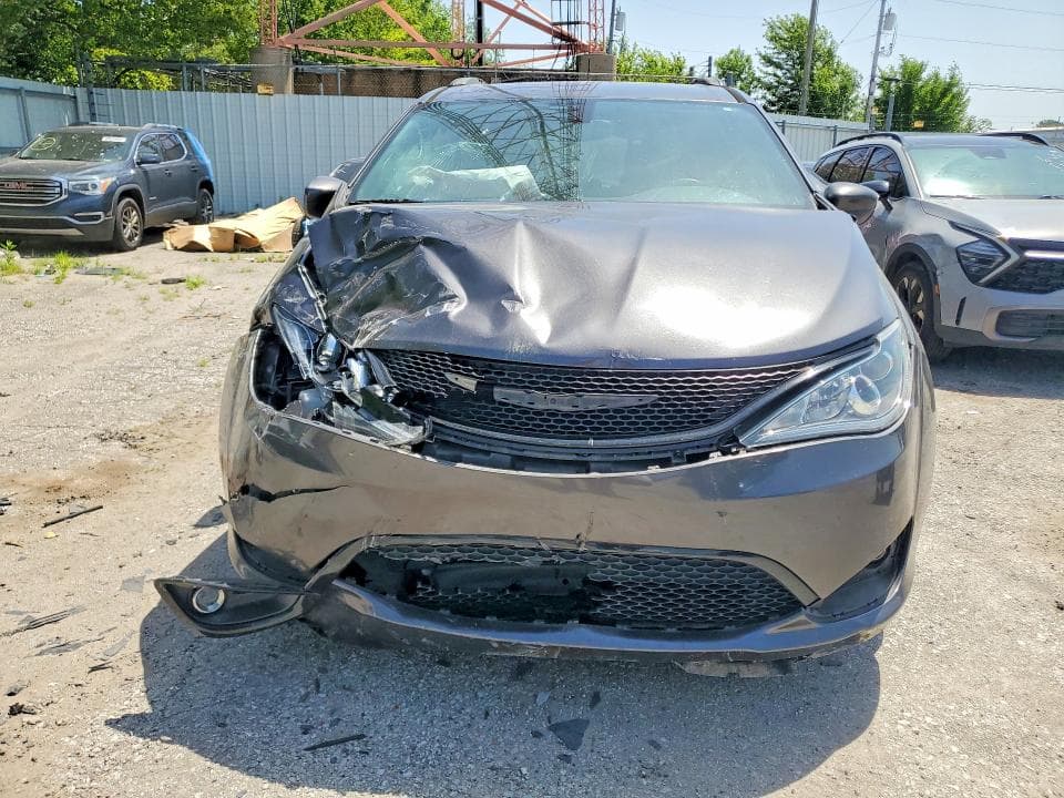 2018 CHRYSLER PACIFICA TOURING L PLUS 5