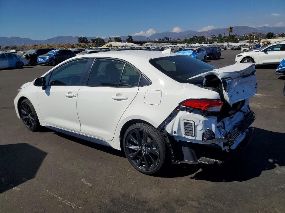 2026 TOYOTA COROLLA HYBRID SE 2