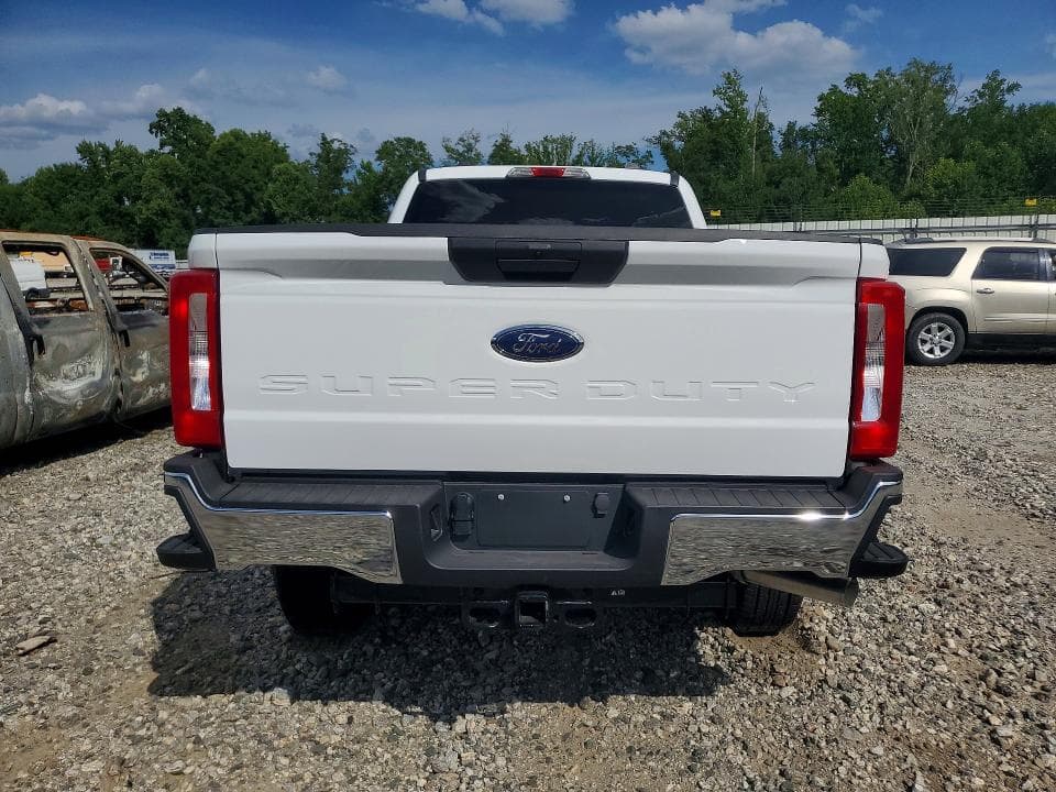 2026 FORD F250 SUPER DUTY 6