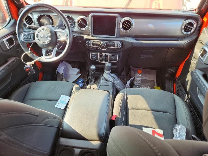 2020 JEEP WRANGLER UNLIMITED SAHARA 8