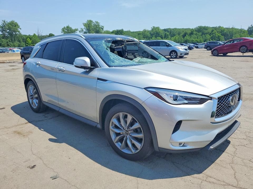 2020 INFINITI QX5 4