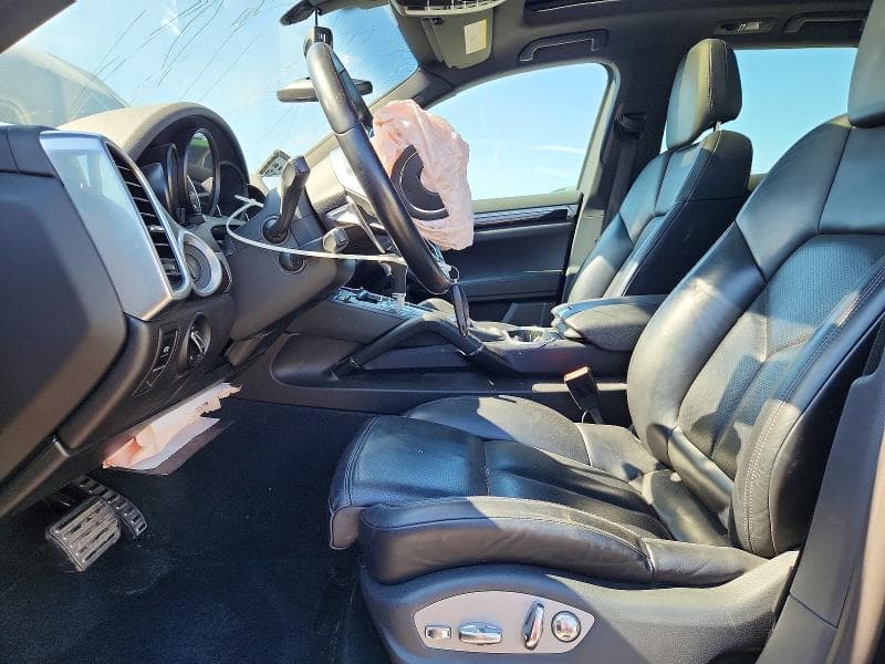 2018 PORSCHE CAYENNE SE HYBRID PLATINUM 7