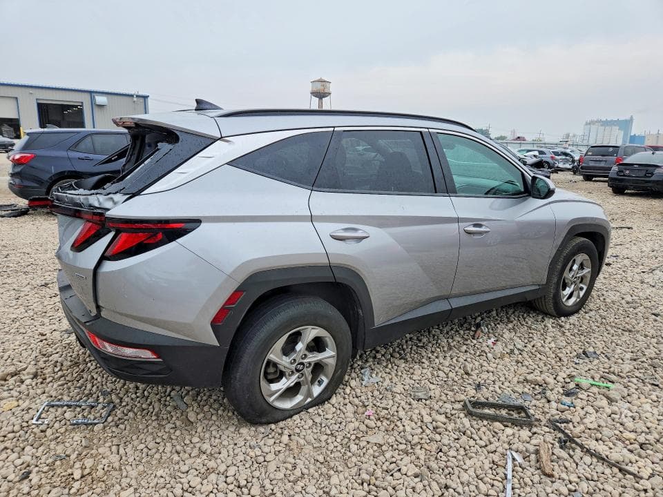 2024 HYUNDAI TUCSON SEL 3