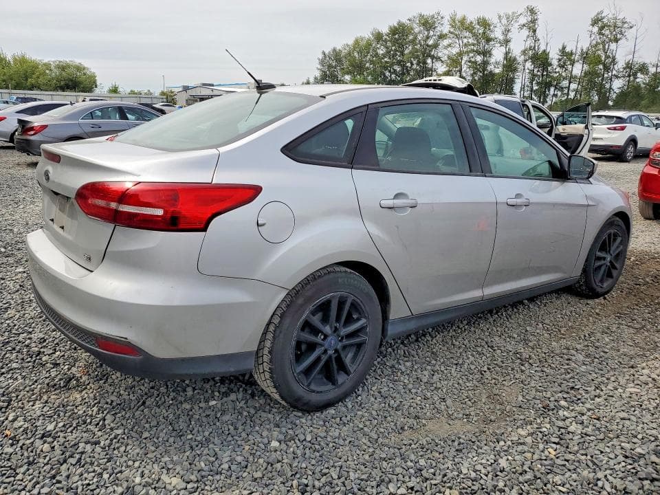 2018 FORD FOCUS SE 3