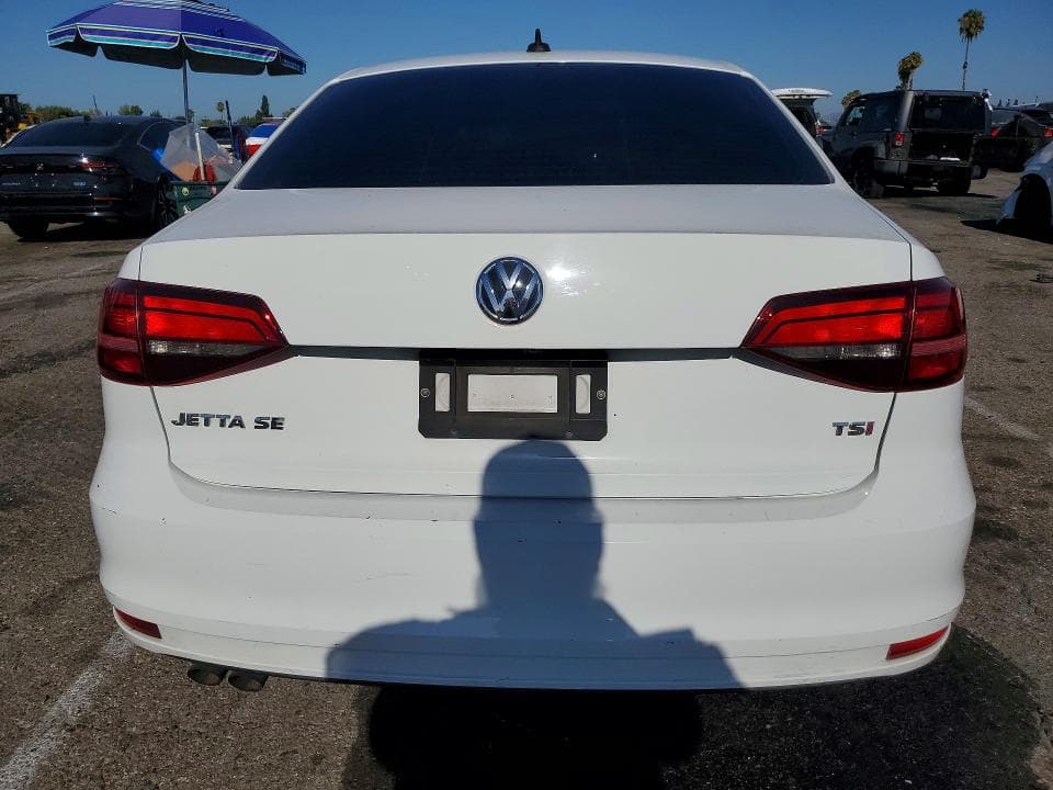 2017 VOLKSWAGEN JETTA SE 6