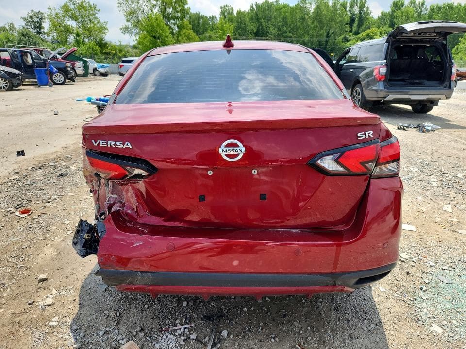 2021 NISSAN VERSA SR 6