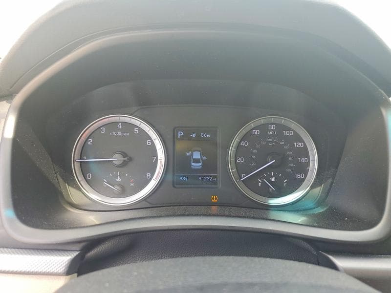 2019 HYUNDAI SONATA SE 9