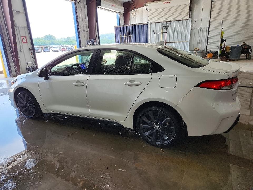 2024 TOYOTA COROLLA HYBRID SE 2