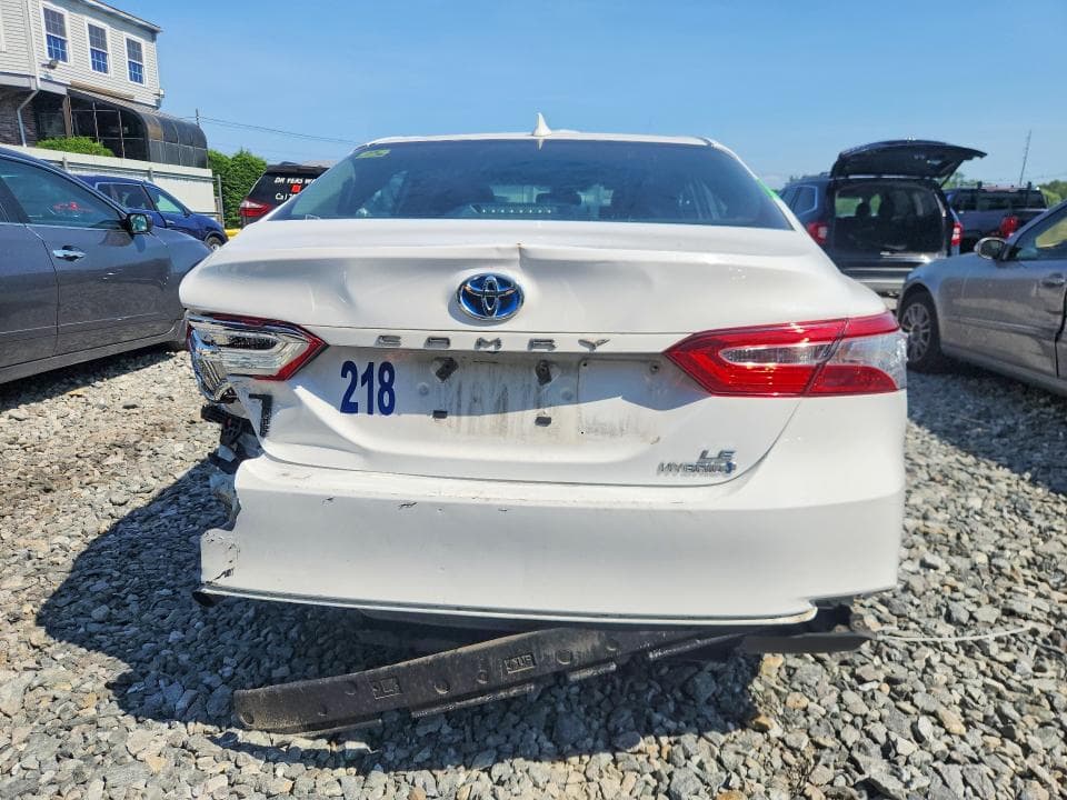 2020 TOYOTA CAMRY LE 6