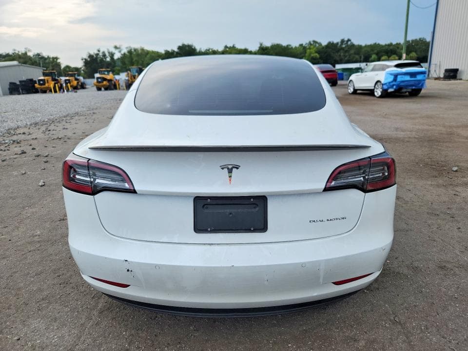 2022 TESLA MODEL 3 6
