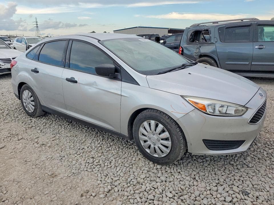 2017 FORD FOCUS S 4