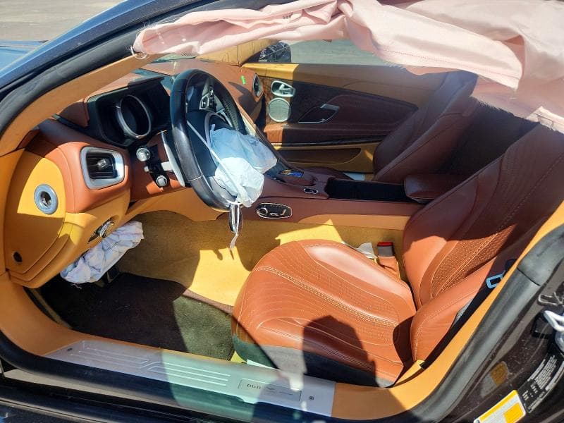 2018 ASTON MARTIN DB11 7