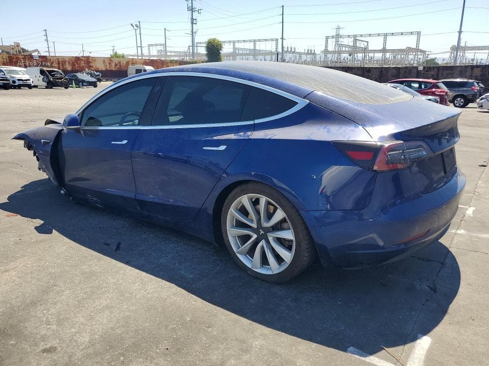 2020 TESLA MODEL 3 2